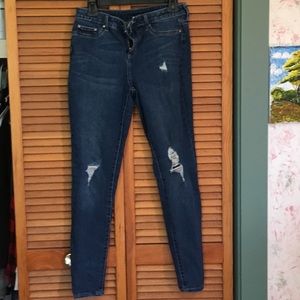 ripped skinny jeans size 6